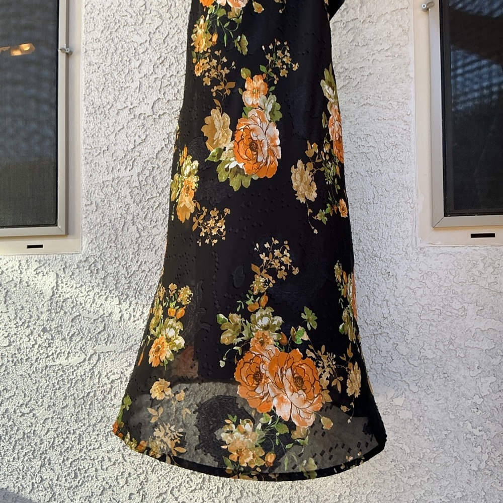 NWT Lulu’s Petal Prowess Black Floral Print Lace-Up Cowl Midi Dress Size XXS - Picture 9 of 10